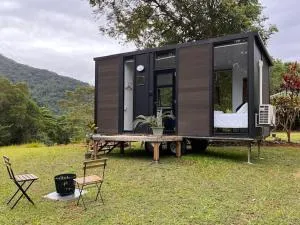 Sabai Retreat by Tiny Away - 因尼斯费尔