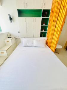 WV 12 Serene and Stylish