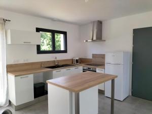 Maisons de vacances Maison neuve : photos des chambres