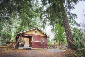 Cozy cabin on the Olympic Peninsula, Hot Tub