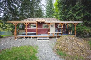 Cozy cabin on the Olympic Peninsula, Hot Tub