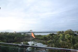 Siddharth Lake View Penthouse