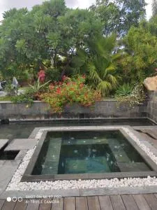 Villa Jacuzzi 60 m du lagon - 圣吉尔莱班