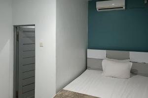 Guest House SW Syariah Redpartner