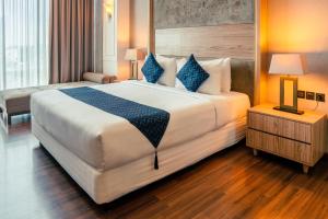 Azana Suites Hotel Antasari
