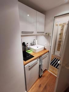 moderne Ferienwohnung - Bettwäsche, Handtücher, Internet & Nebenkosten inkl