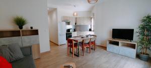 Air M&N'S # Paris - Aéroport CDG - Parc Astérix # - 3hvězdičkové hotely ve městě Louvres