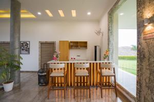 ELIVAAS Shourya Celesta Luxe 3BHK Villa with Pvt Pool, Udaipur