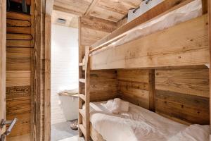 Chalets Chalet Le Perchoir, Spa, Sauna, sur les pistes : photos des chambres
