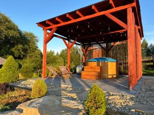 Bąbelkowa Chata Beskidy Domek z Balią Jacuzzi