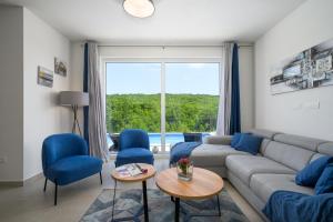 Villa Manola by Briskva