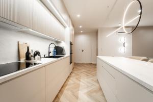 MG52 Luksusowy apartament z widokiem na Zalew Zegrzyński