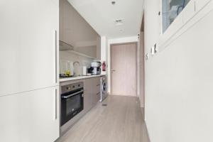 StoneTree - Fully Furnished - Brand New