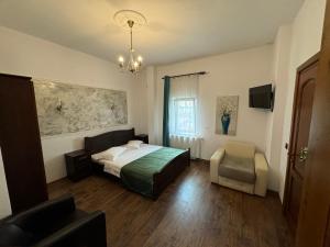 Pensiunea Casa Rica Calimanesti Caciulata