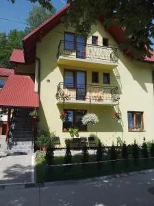 Pokoje gościnne Celina i Waldemar Szwala - Zubrzyk