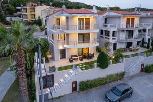 ILIOS Luxury Apartment