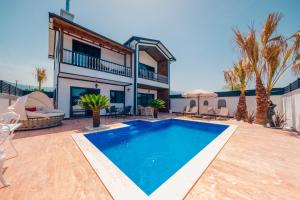 Sapanca Göldibi Suit Bungalov