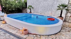 Apartment House Gabriel - App 2, Krk, Kornic 