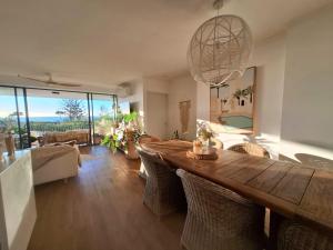 Luxury Personified on Alex - Beach Views 2 Bed