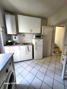 Alba -vista unica con terrazza-