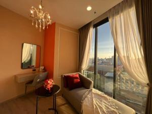 Downtown Chic Condo Rooftop Pool #ES20612