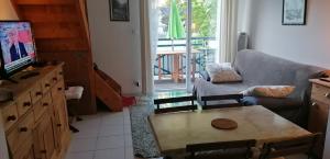 Appartement cosy à Saint-Mamet - 36 m² - Vue montagne - 3hvězdičkové hotely ve městě Saint-Mamet