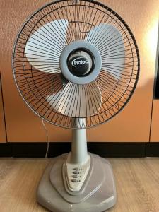 Downtown Chic Condo Rooftop Pool #ES20712