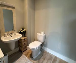 7 Oakwood Manor Kenmare