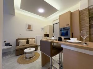 Hestya-Cozy Home near Acropolis