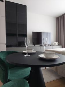 Apartman Zoku s private garage parking free