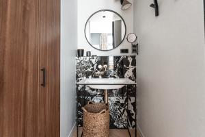 Appartements Stylish Flat Close to Louvre & Palais-Royal : photos des chambres