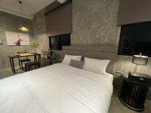 The Loft House Sathorn 9