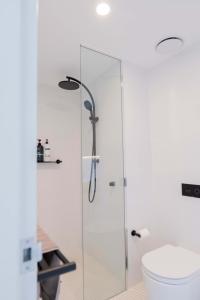 2 Bedroom 2 bath 1 Car on Lonsdale Street