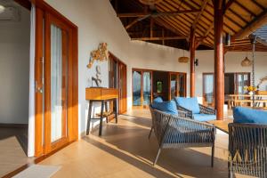 Villa Linggah Longgah, Bali - Spectacular Clifftop Elegance!