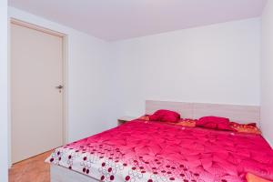 Cokolinis, poilsis Nidoje