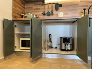 Cali-waves Apartment