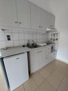 Seaview Saravari Studios