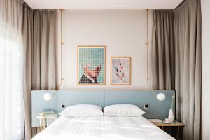 Double or Twin Room with Lake View room in Hotel du Léman - Jongny
