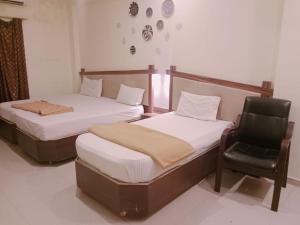 Temple City Lake Inn Madurai