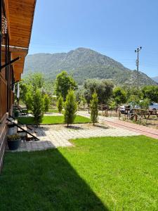 Adrasan yeşim apart evleri