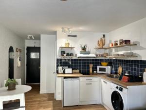 Victoria Surf studio dexception