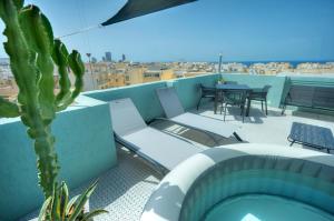 Beautiful penthouse, sun terrace, jacuzzi GOSLM-8