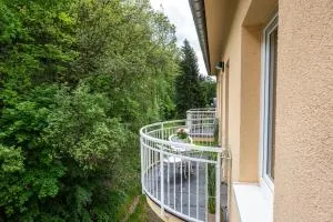 Forest Apartment with Sauna - Suchá