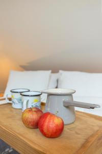 Farmhouse Chalet Apartments