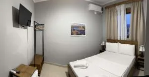 Adrian Hotel - برميت