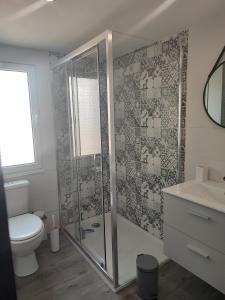 Chambre avec piscine