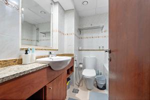 StoneTree - Spacious Studio - Stunning Lake View