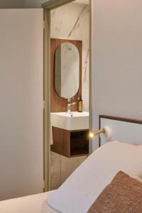 Hotels Hotel du Pin Nice Port : photos des chambres