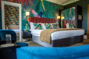 Superior Family Room (2 Adults + 2 Children) room in Balmer Lawn