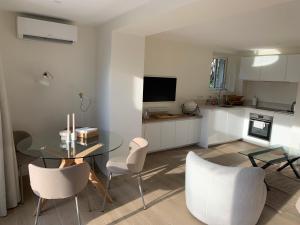 55m2 Charmante maison mitoyenne, jardin, parking